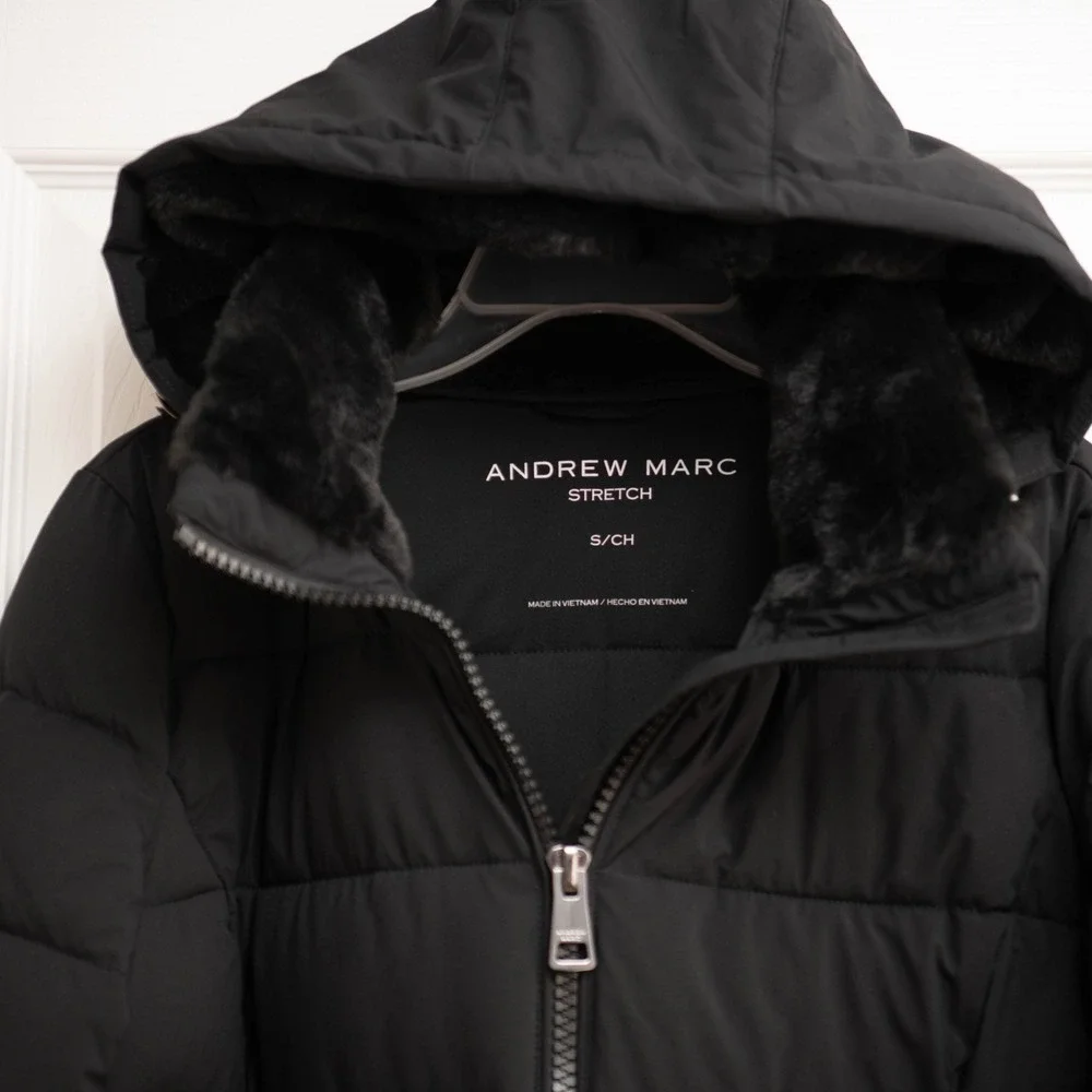 Andrew Marc Puffer Coat NWOT Sz S Cozy Minimalist GorpCore Chic